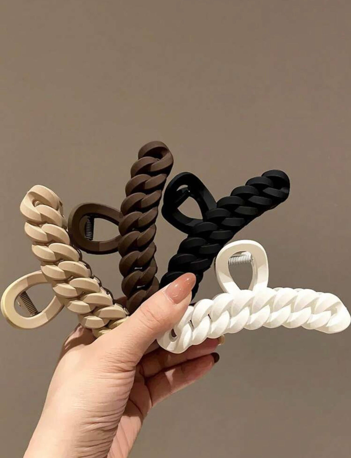4pcs Women's Simple Solid Color Plastic Hair Clips Versatile Elegant for Daily Casual Party Commute Vacation Use