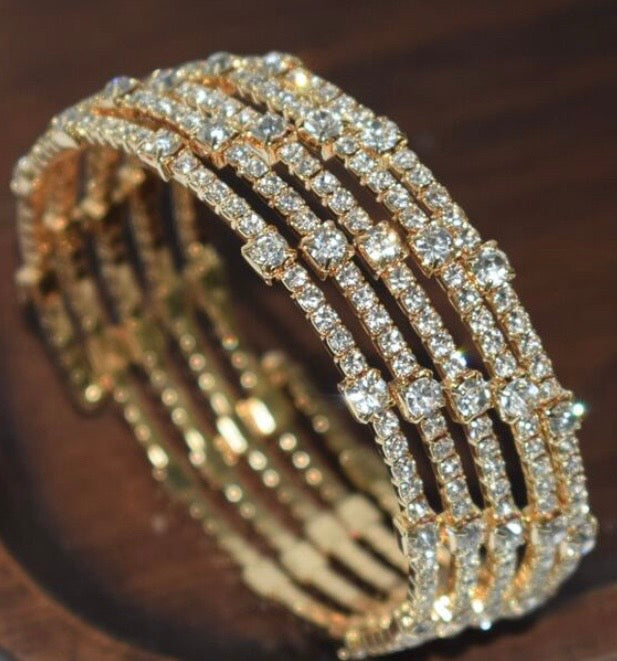 Multi-Layer Fashionable Rhinestone Wrapped Open Cuff Handmade Bracelet for Women Elegant Jewelry Accessory
