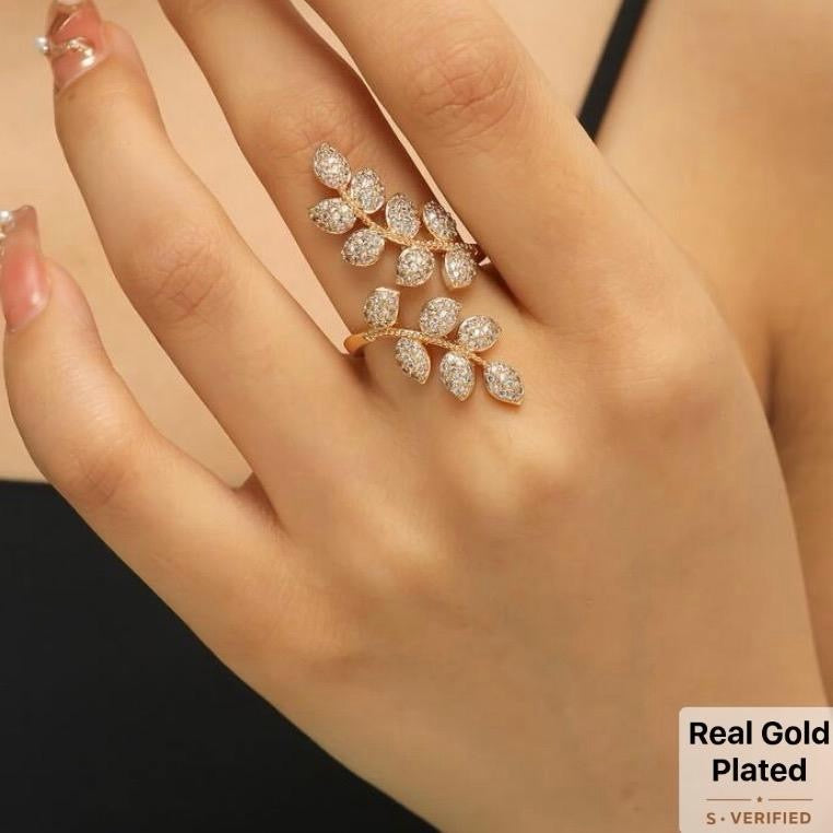 Leaf Design Cubic Zirconia Decor Ring - Elegant Nature-Inspired Jewelry with Intricate Leaf Pattern for Everyday Wear or Special Occasions