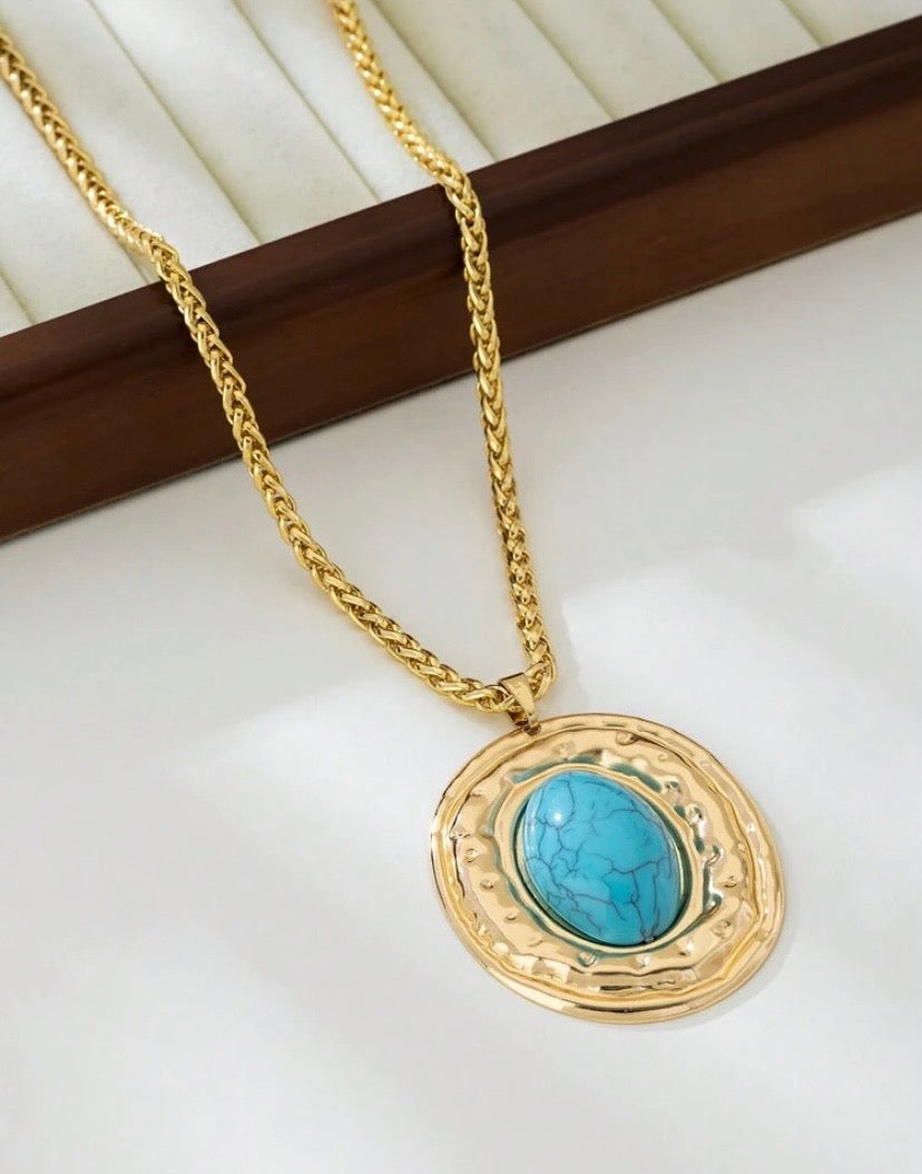 1pc Snake Chain Alloy Metal Oval Faux Turquoise Pendant Necklace, Gold Plated Jewelry - Suitable For Women's Daily Wear