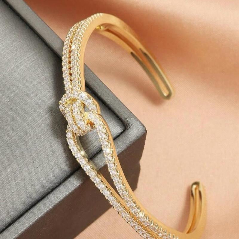 Gold/Silver Elegant Knot Cubic Zirconia Bangle Bracelet for Women Everyday Wear Fashionable Design with Glamour Stones