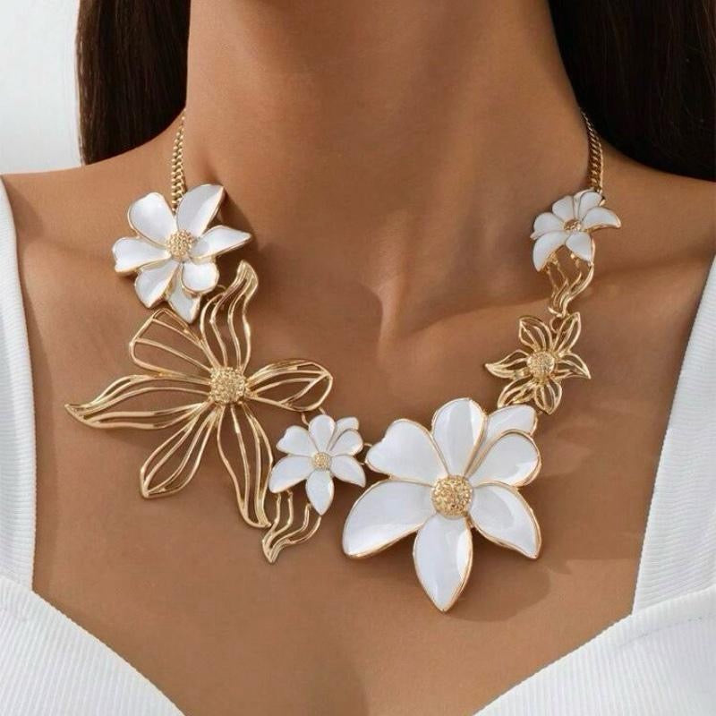 Metal Hollow Flower Oil Drop Necklace Oversized Golden Flower Pendant for Valentines Day Gift