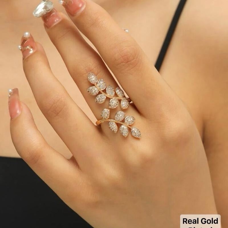 Leaf Design Cubic Zirconia Decor Ring - Elegant Nature-Inspired Jewelry with Intricate Leaf Pattern for Everyday Wear or Special Occasions