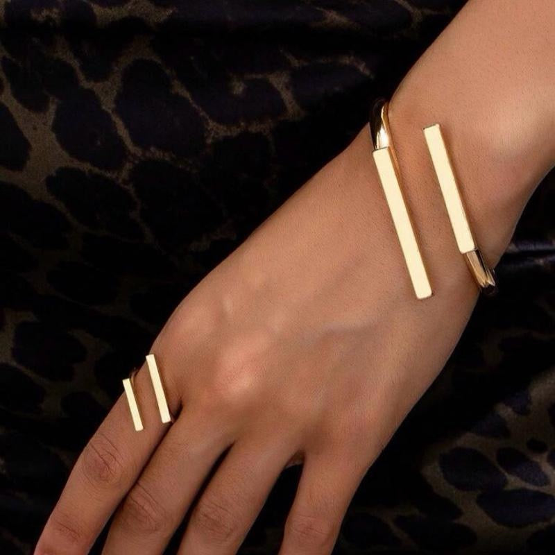 1 Set-Bracelet&Ring /9 chooses Of European & American Style Design Women Ring & Bracelet Set