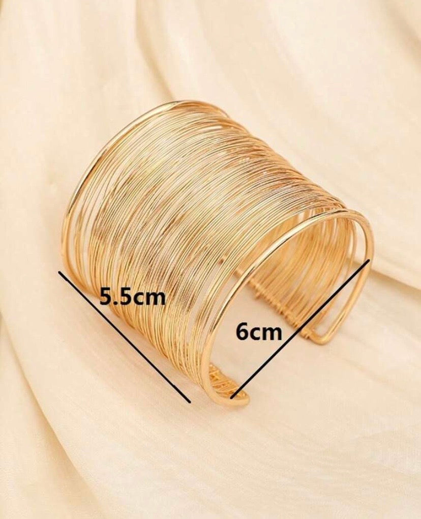 1pc Vintage Multilayer Gold-Plated Wide Bangle Bracelet, Exaggerated Cuff Bracelet Wrist Accessory Gift For Women