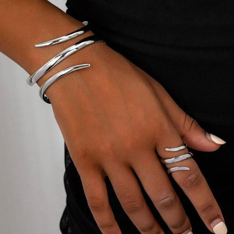 1 Set-Bracelet&Ring /9 chooses Of European & American Style Design Women Ring & Bracelet Set