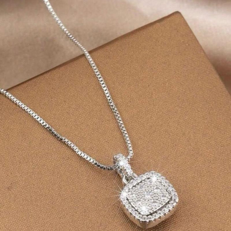 1pc Light Luxury Style Square Cubic Zirconia Pendant Necklace, Fashionable And Simple Jewelry For Women's Daily Wear